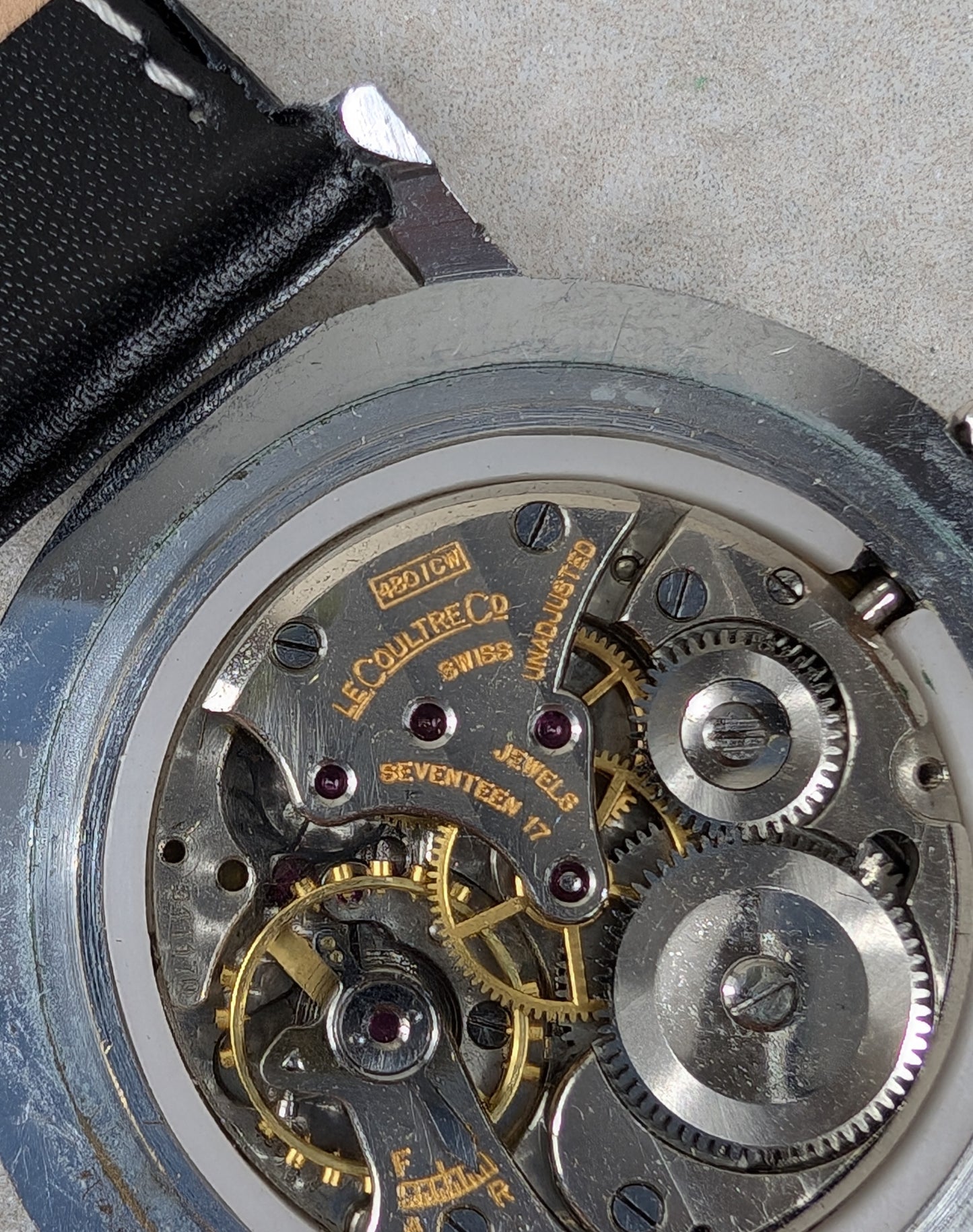 1950s Lecoultre 480cw 36mm Watch | Serviced May 2023