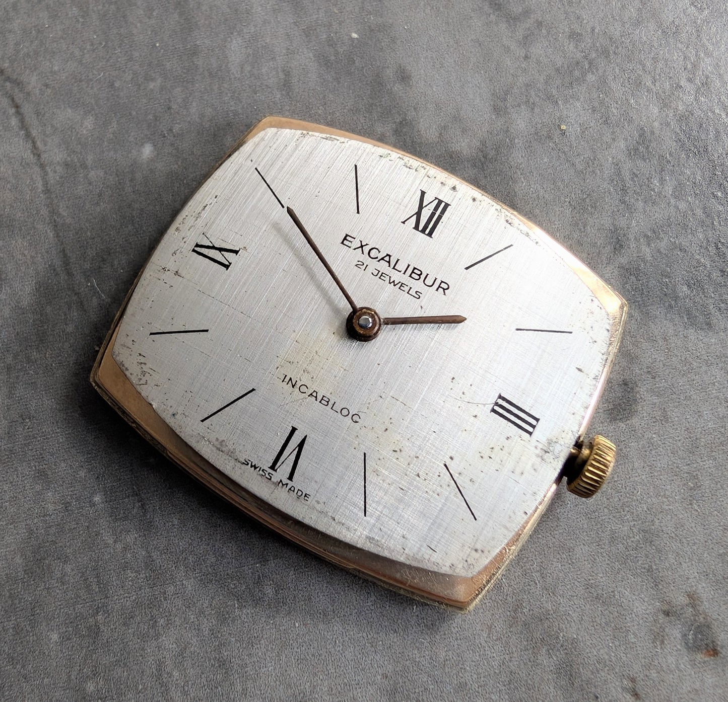 Excalibur 9ct Gold 17 Jewel Watch