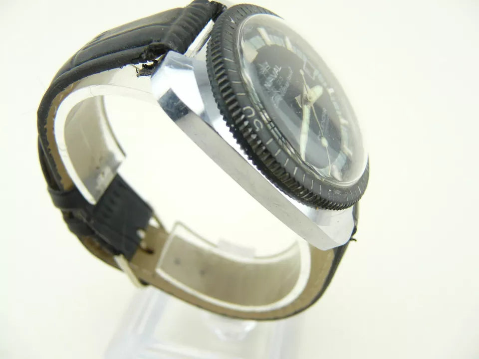 Fellowcrest Naval Date Divers Style Vintage Watch Early 70's