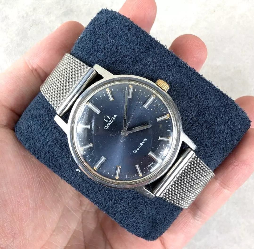 Vintage 1970 Omega Geneve Blue Dial Watch - 135.070