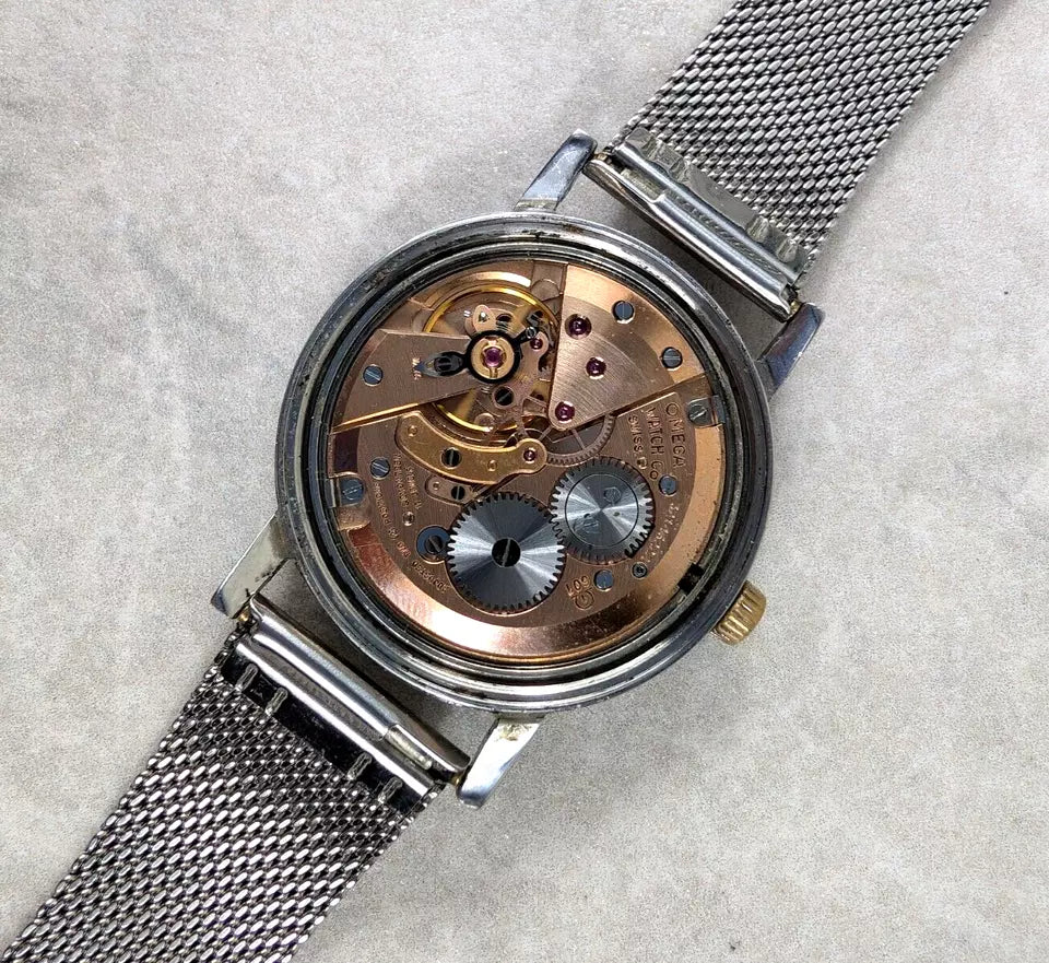 Vintage 1970 Omega Geneve Blue Dial Watch - 135.070