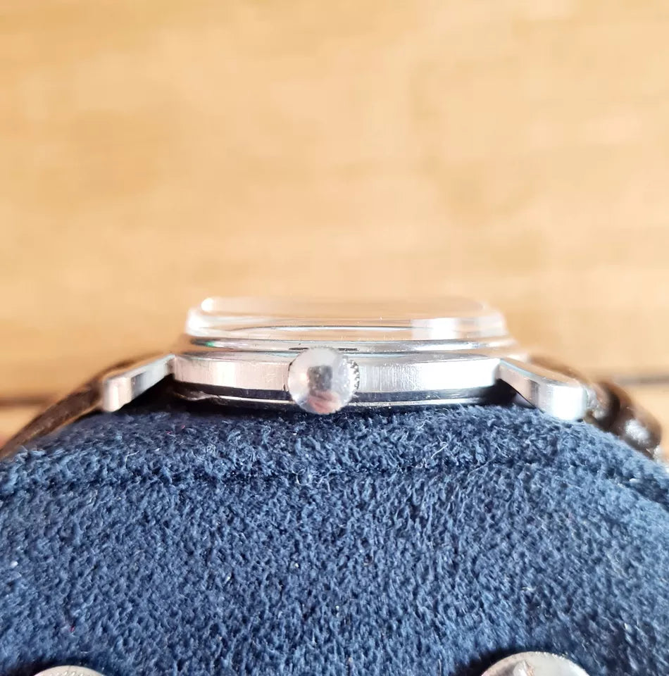 Vintage 1946 Jaeger Lecoultre Watch | Rare Fancy Lugs