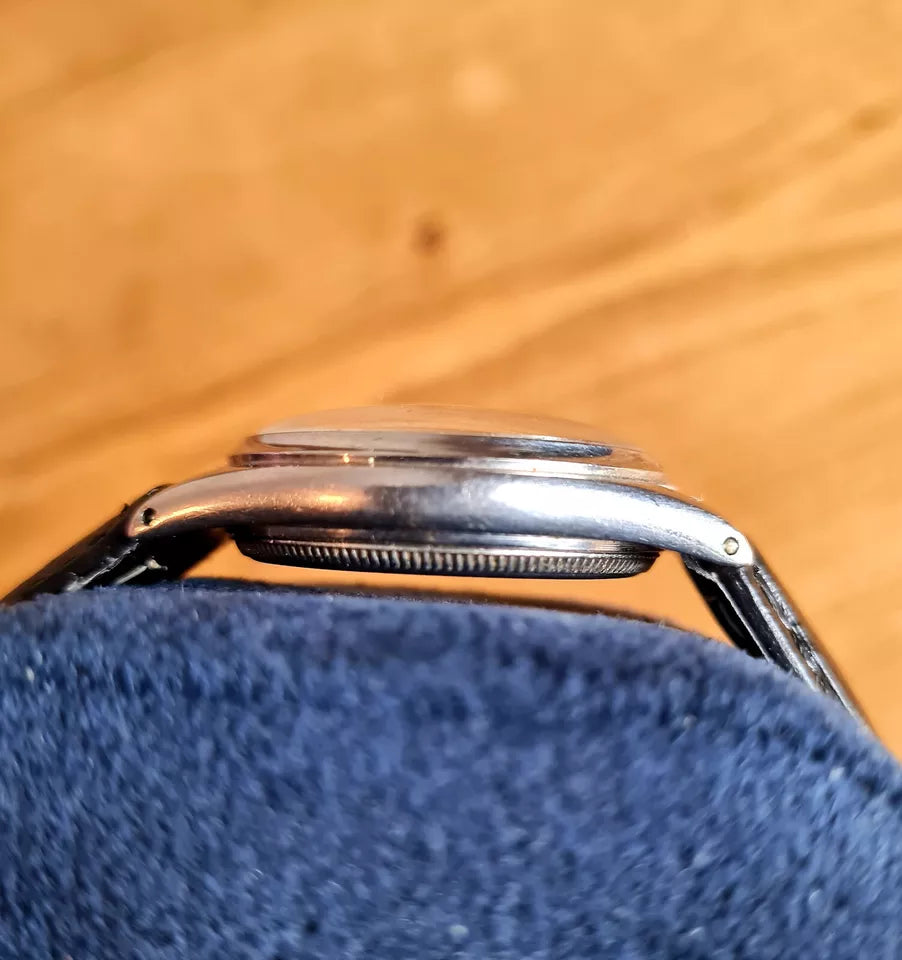 Rolex Oyster Shock resisting 4444 Rare Gilt Dial 1945