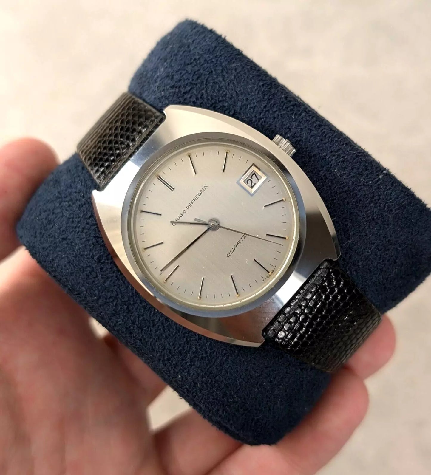 Girard Perregaux Titanium 705 - 1970-1979 Vintage Quartz