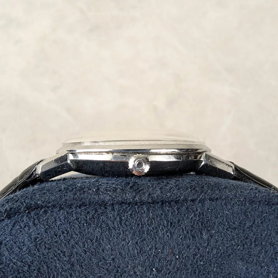 Omega Seamaster James Bond 1960 Vintage Icon 135.010
