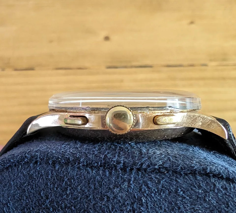 Rare Chronographe Suisse Chronograph 18k Rose Gold Collector Watch