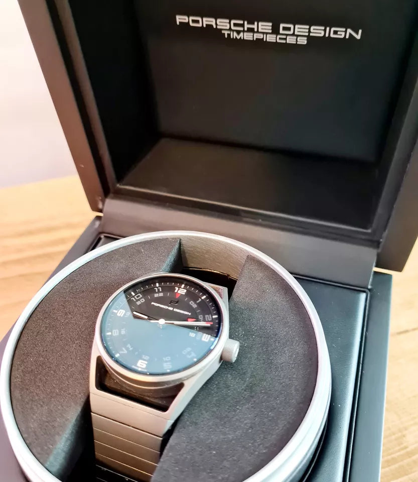 Porsche Design Globetimer Titanium 1919 | 2012 6020.2.01.001
